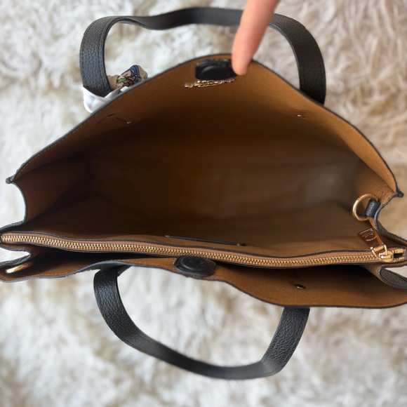 Coach Charlie Carryall Black Pebbled Leather Tote | 25137 | Hangtag | GUC - Picture 8 of 16